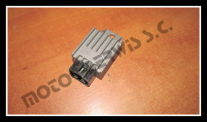 regulator_napięcia_4t_STD22221