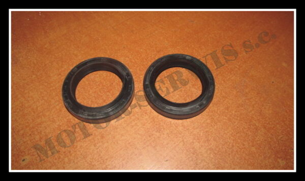 uszczelniacze_35x48x8_10_5mm_przedniego_zawieszenia_gilera_piaggio_p40fork455146