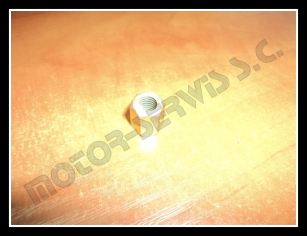 nakrętka_szpilki_cylindra_wsk_WS0054