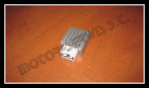 regulator_napiecia_4t_motorower_zpy2222