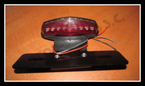 lampa_tylna_led_z_mocowaniem_am9907