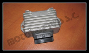 regulator_napiecia_aprilia_scarabeo_sr_ai22367_1