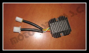 regulator_napiecia_romet_maxi125_arrow_fly125_02-yypt12526005
