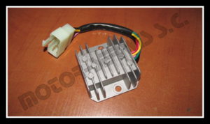 regulator_napiecia_4t_benzer_5pinow_2448