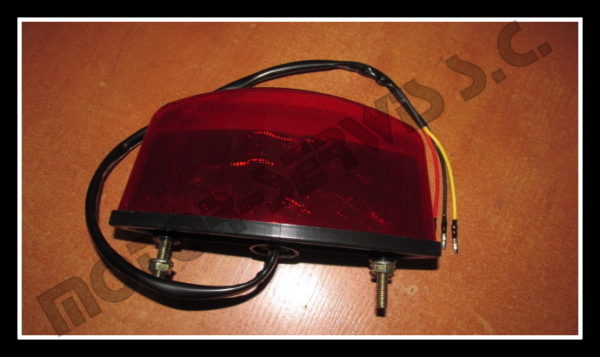lampa_tylna_uniwersalna_led_am9937_1