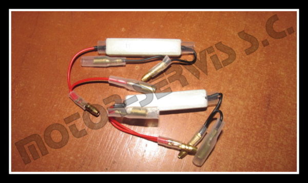 opornik_kierunkowskazow_led_10w_10omow_am9201b