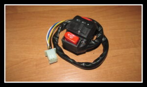 przelacznik_zespolony_prawy_uniwersalny_atv_zq2309_1