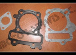 uszczelki_cylindra_4t_130ccm_ciecz_moretti0076