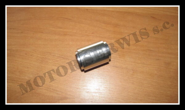 tuleja_metalowa_wahacza_wsk125_7183