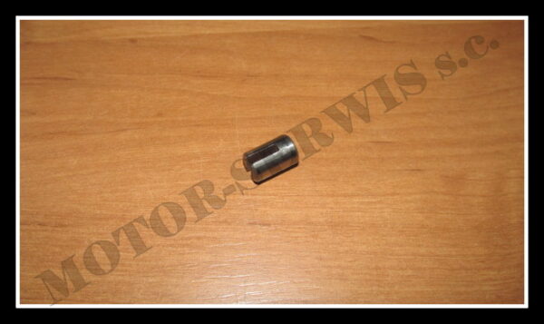 tulejka_wlaczajaca_sprzeglo_popychacz_romet_ro01251